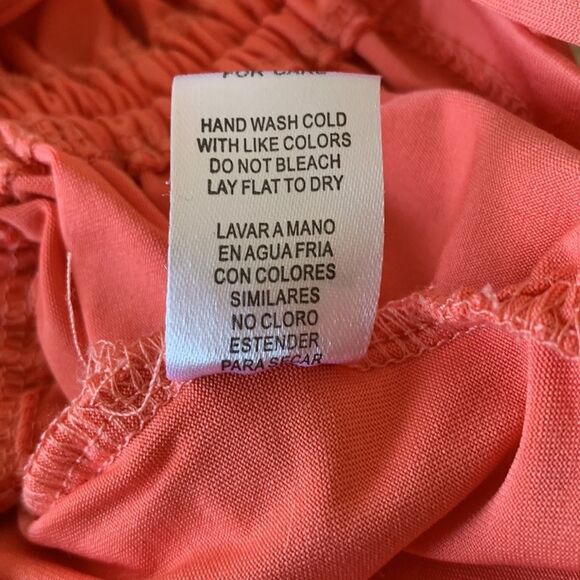 Hearts and Hips scrunchy top - Picture 12 of 16